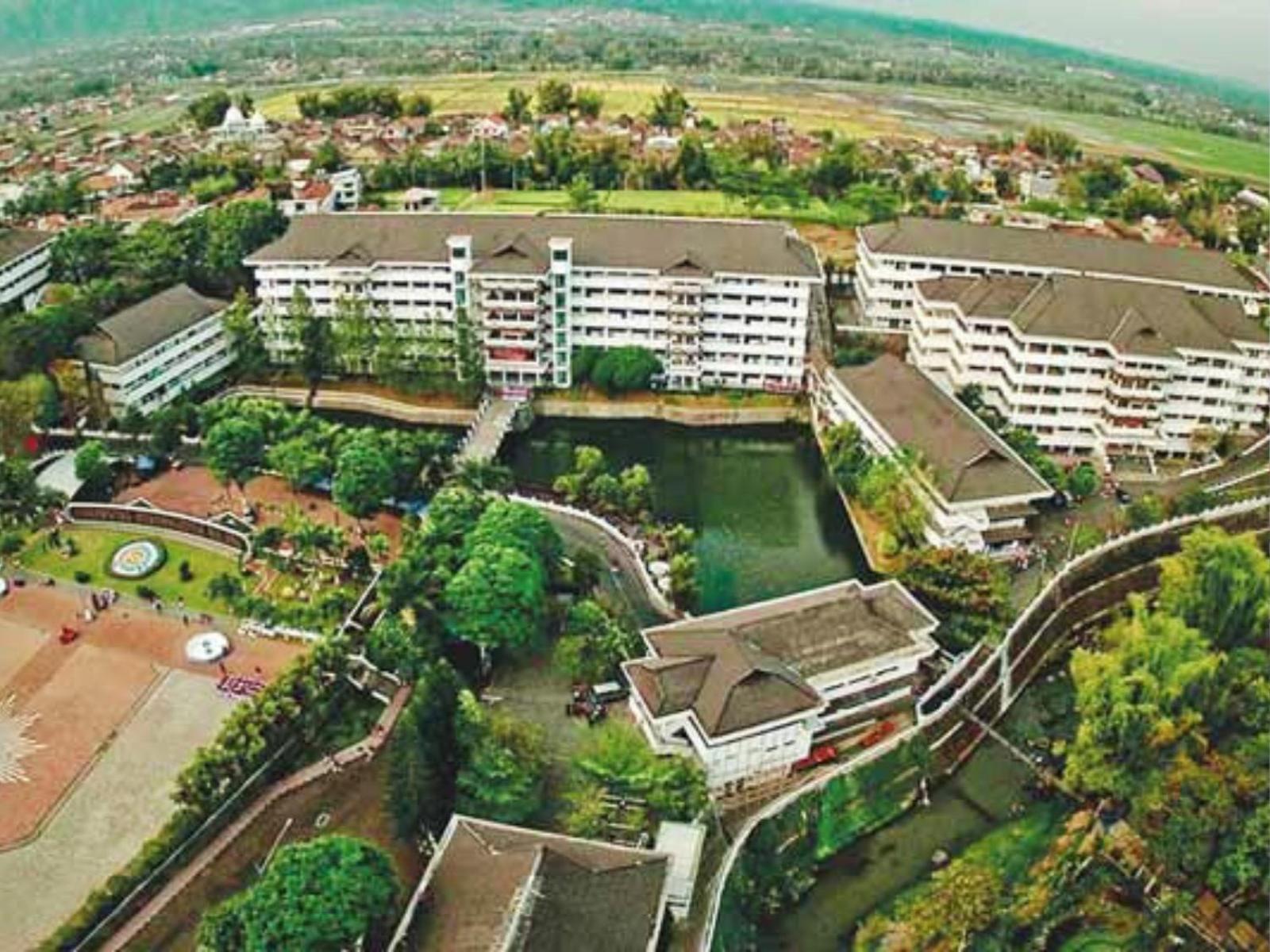 Villa Estetik Di Маланг Экстерьер фото